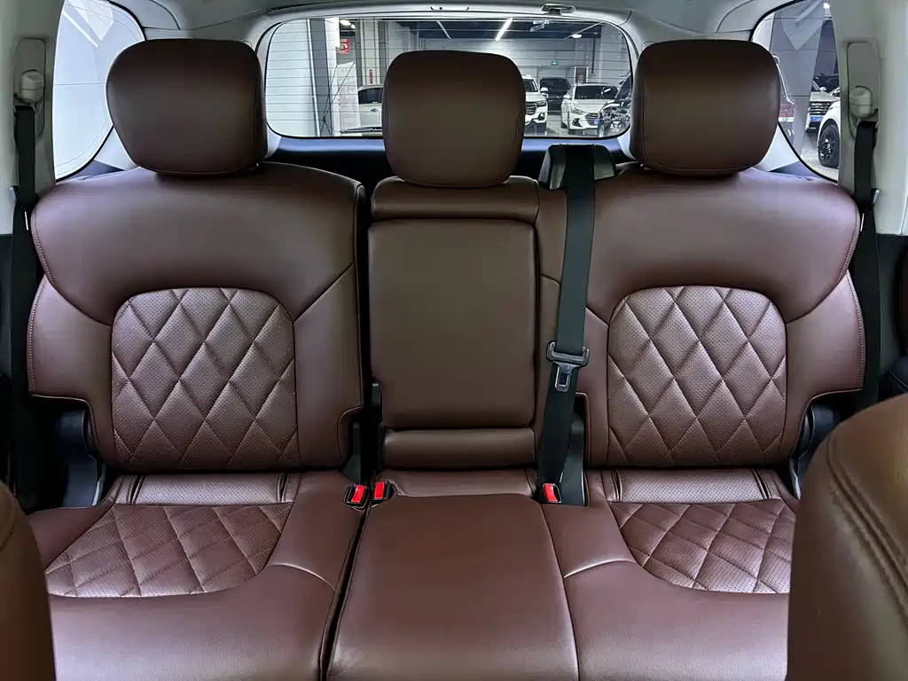 Patrol 2018 4.0L LinkedIn model купить на сайте DeffCars
