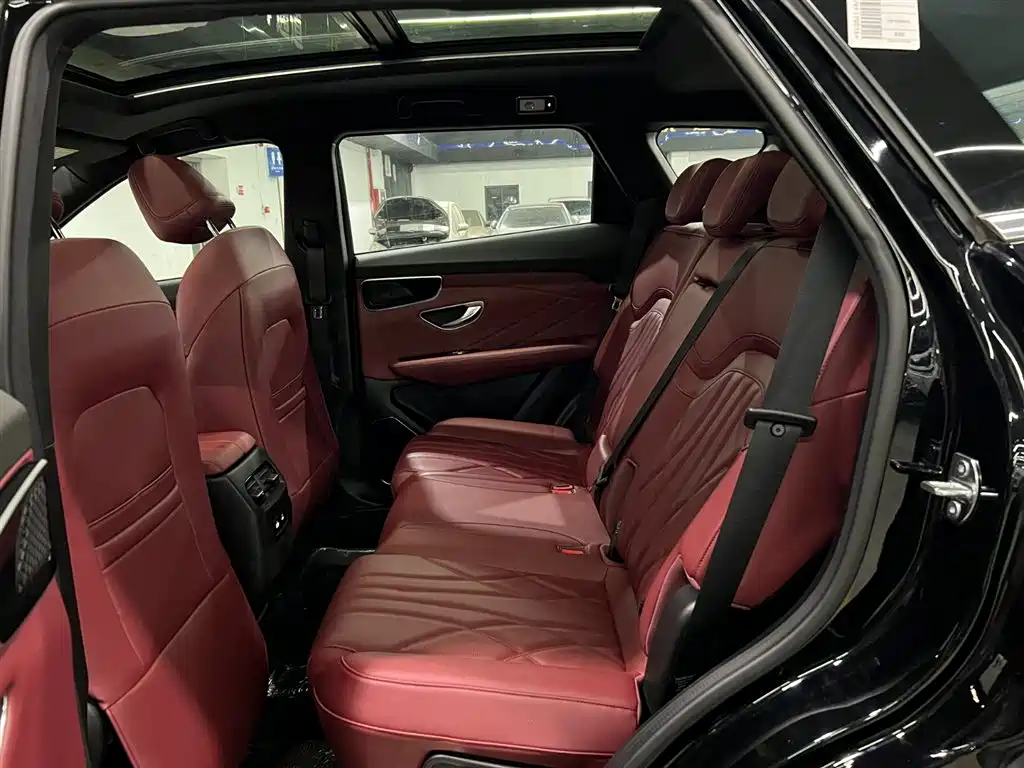 Jietu X70 PLUS 2025 1.5T luxury version 5 seats купить на сайте DeffCars
