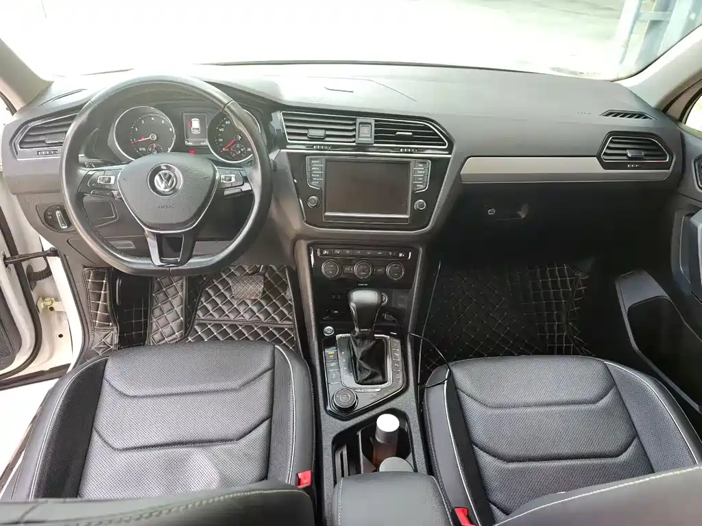 Tiguan L 2018 380TSI automatic four-wheel drive flagship version купить на сайте DeffCars