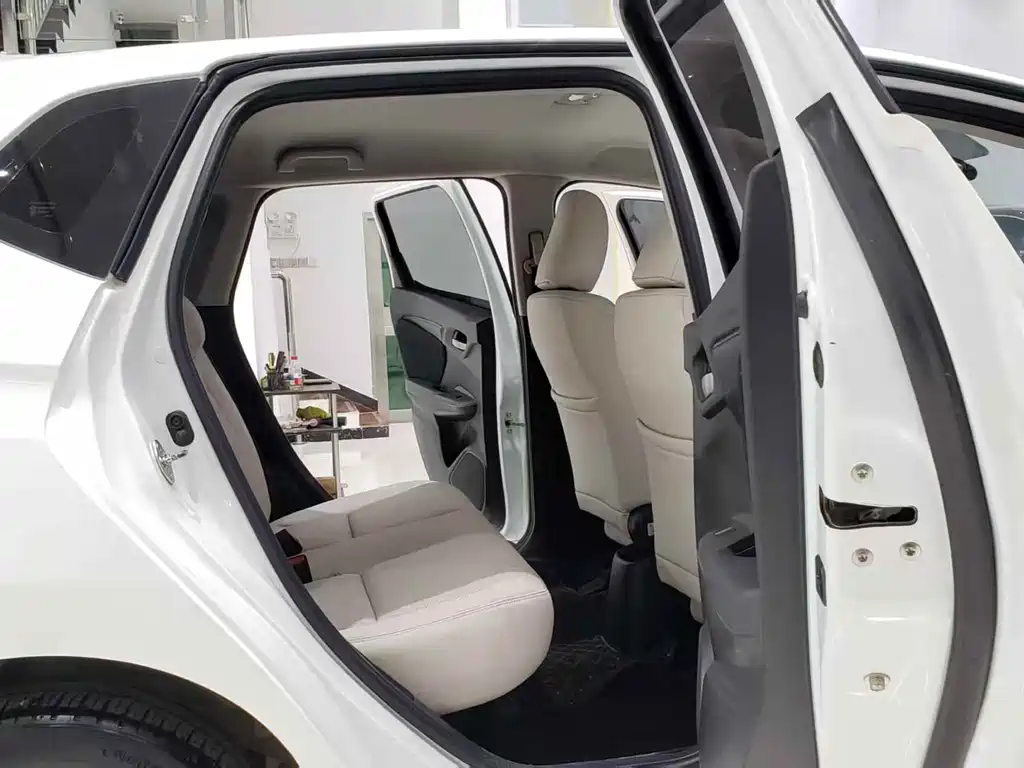 Fit 2014 1.5L LX CVT comfort model купить на сайте DeffCars