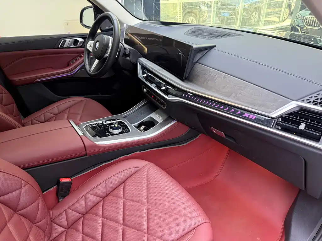 BMW X5 2025 xDrive 30Li Exclusive M Sports Night Package купить на сайте DeffCars