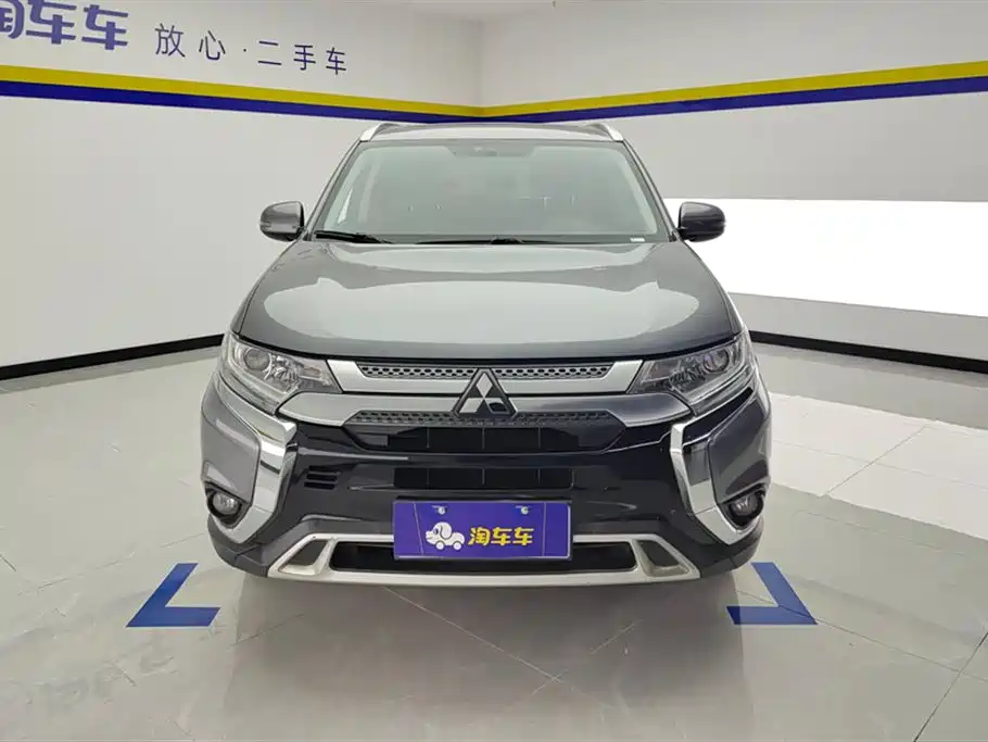 Outlander 2020 2.0L 2WD Enjoy Edition 5 seats купить на сайте DeffCars