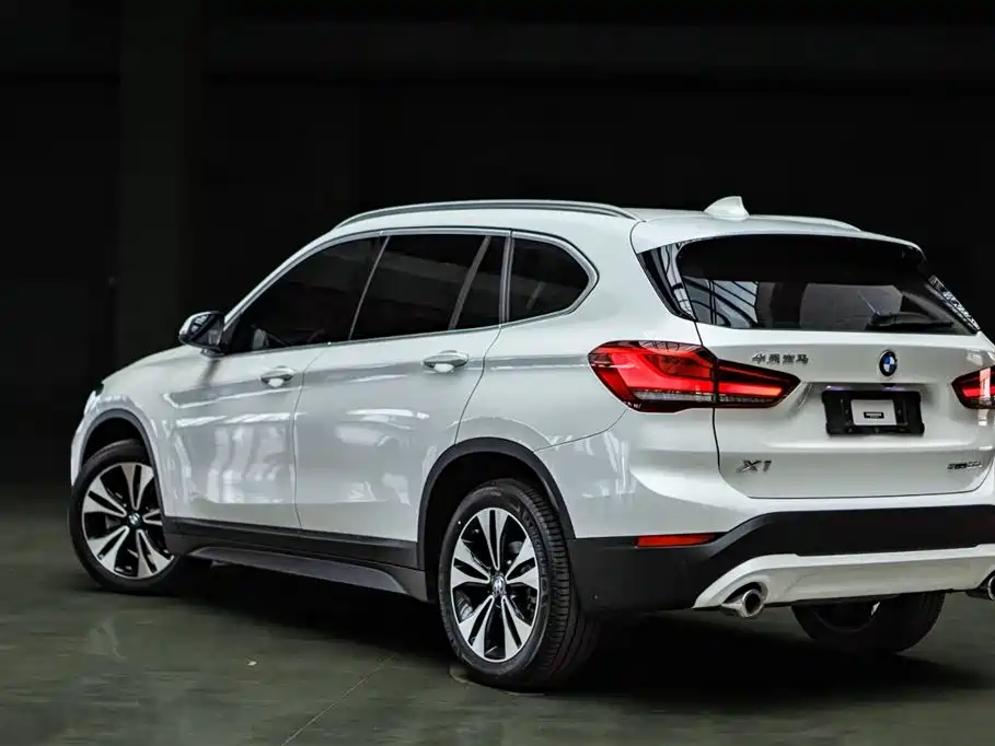 BMW X1 2022 sDrive20Li Fashion Model купить на сайте DeffCars