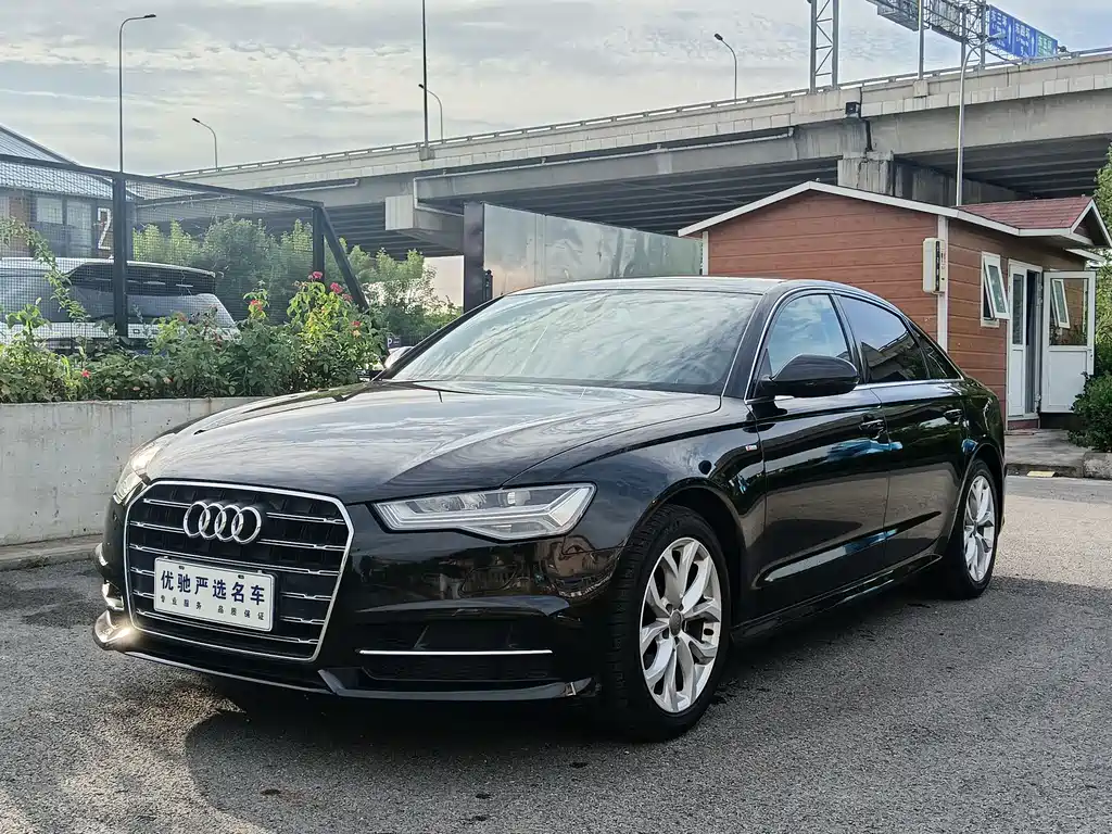 Audi A6L 2018 30th Anniversary Model 35 TFSI Fashion Model купить на сайте DeffCars