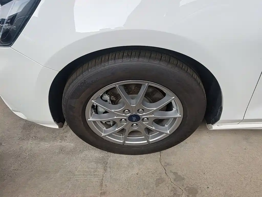 Focus 2021 Two-Car EcoBoost 180 Auto Frontal купить на сайте DeffCars