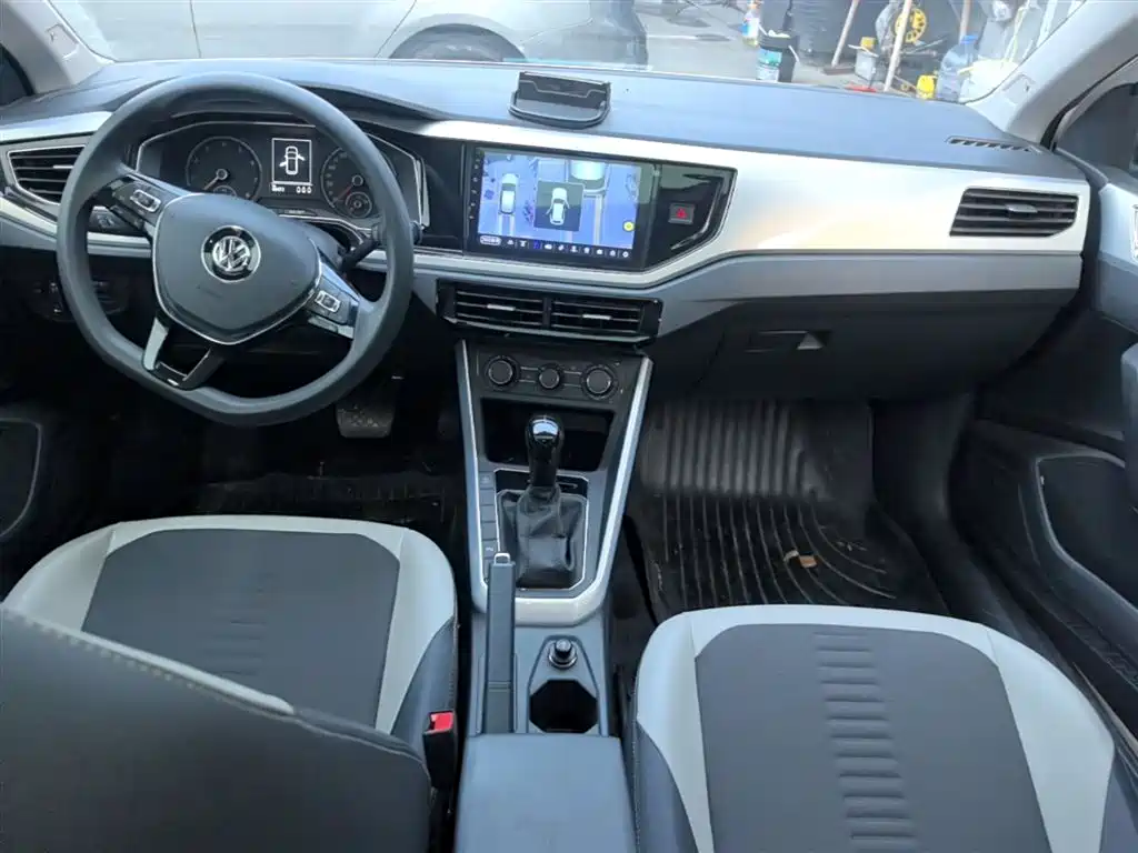 Polo 2019 Plus 1.5L Automatic Beats Trendy Edition купить на сайте DeffCars