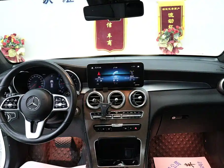 Mercedes-Benz GLC 2020 facelift GLC 300 L 4MATIC dynamic купить на сайте DeffCars