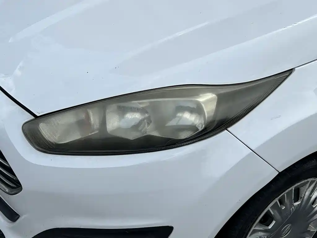 Fiesta 2013 sedan 1.5L manual style купить на сайте DeffCars