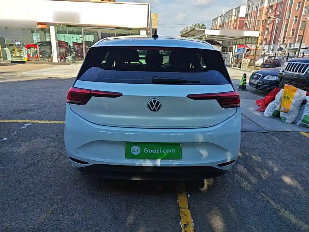 Volkswagen ID.3 2023 upgraded model pure smart version купить на сайте DeffCars