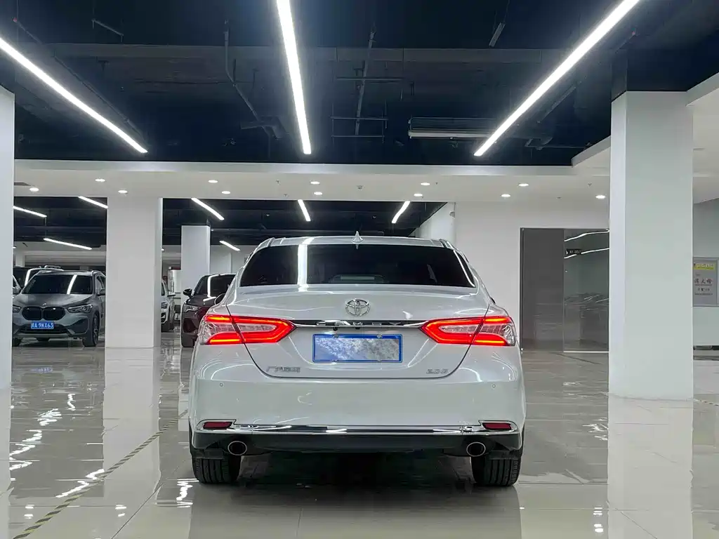 Camry 2023 2.0G Deluxe Edition купить на сайте DeffCars