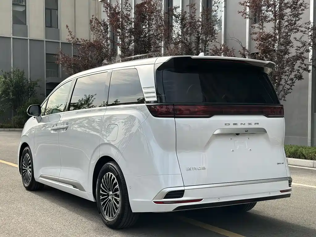 Denza D9 2022 DM-i 970 four-wheel drive flagship model купить на сайте DeffCars