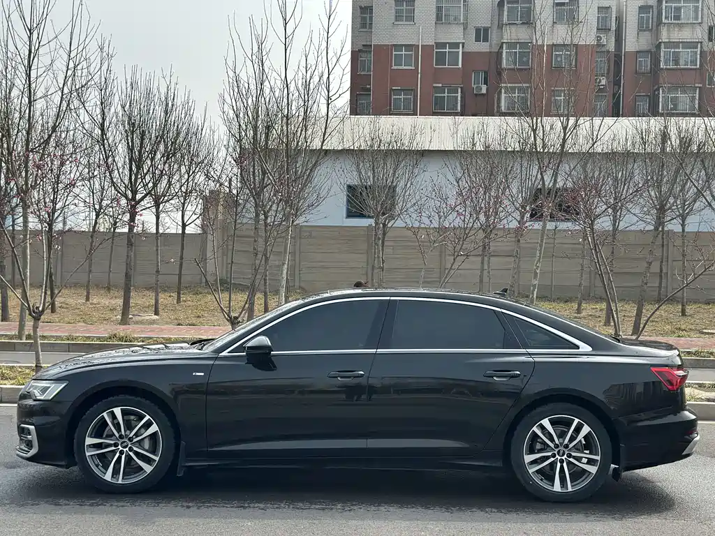 Audi A6L 2023 facelift 40 TFSI luxury and dynamic model купить на сайте DeffCars