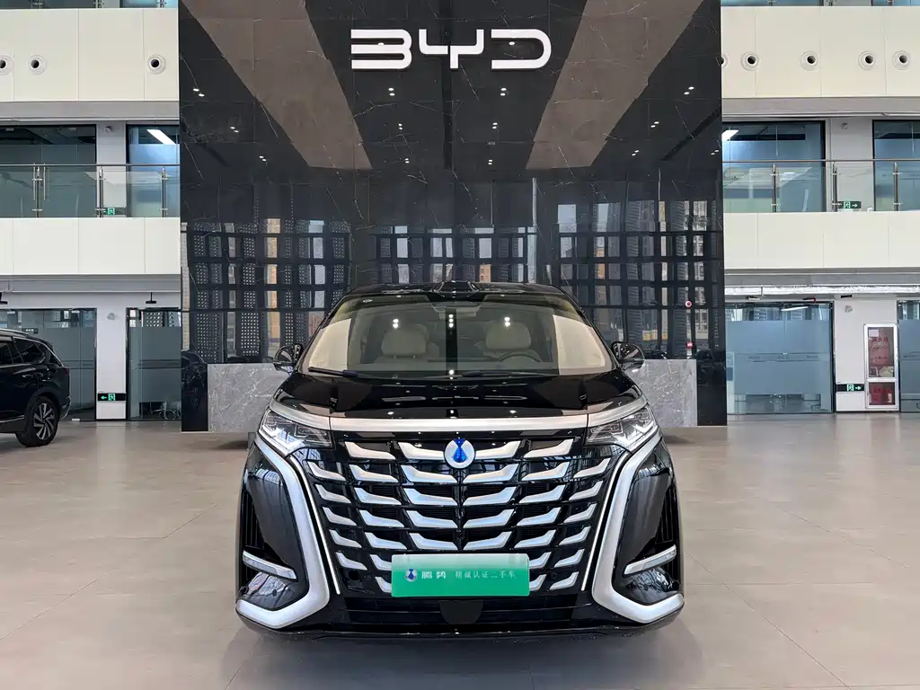 Denza D9 2025 DM-i smart driving version 1020 four-wheel drive flagship model купить на сайте DeffCars