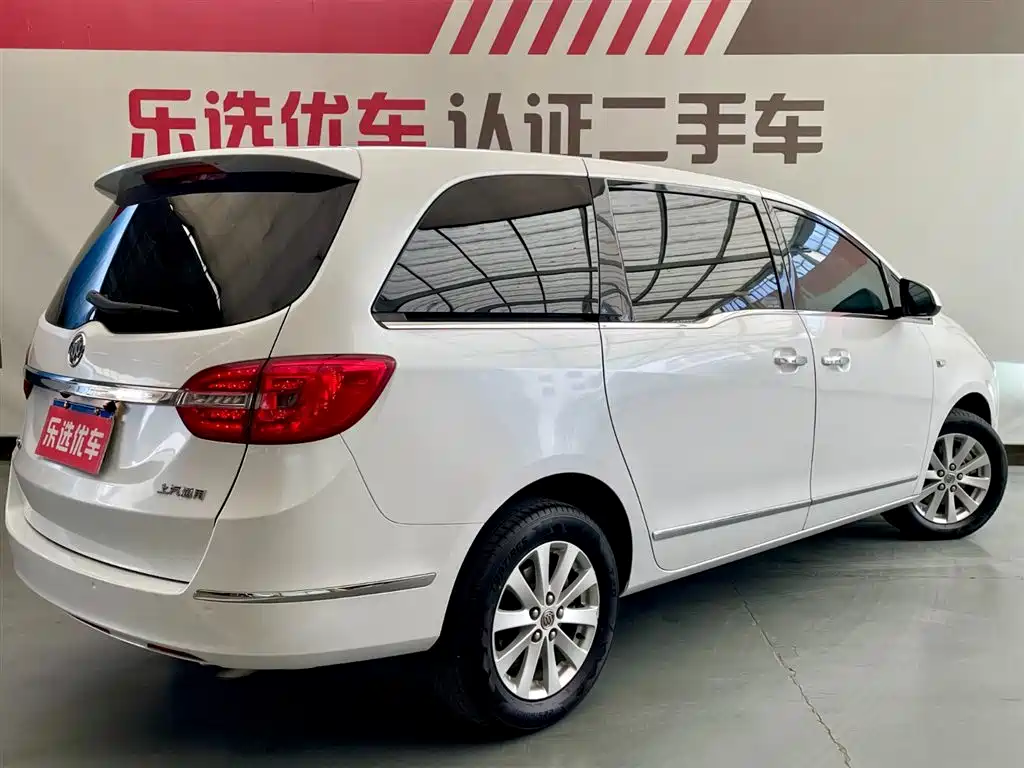 Buick GL8 2017 25S luxury model National V купить на сайте DeffCars