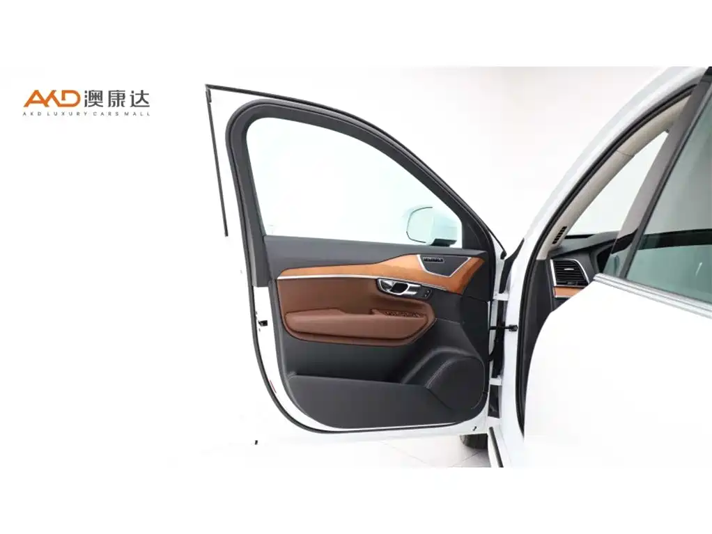Volvo XC90 2019 T6 Zhiyi Edition 7 seats National V купить на сайте DeffCars
