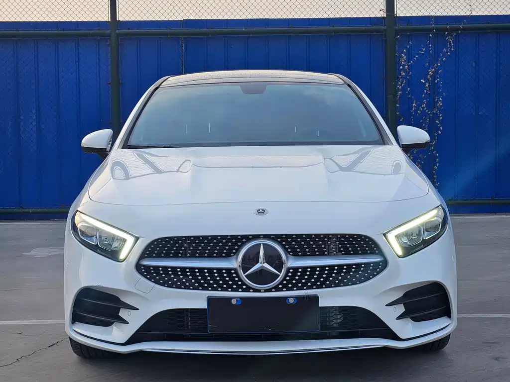 Mercedes-Benz A-Class 2022 Model 2 A 200 L Sports Sedan Fashionable купить на сайте DeffCars