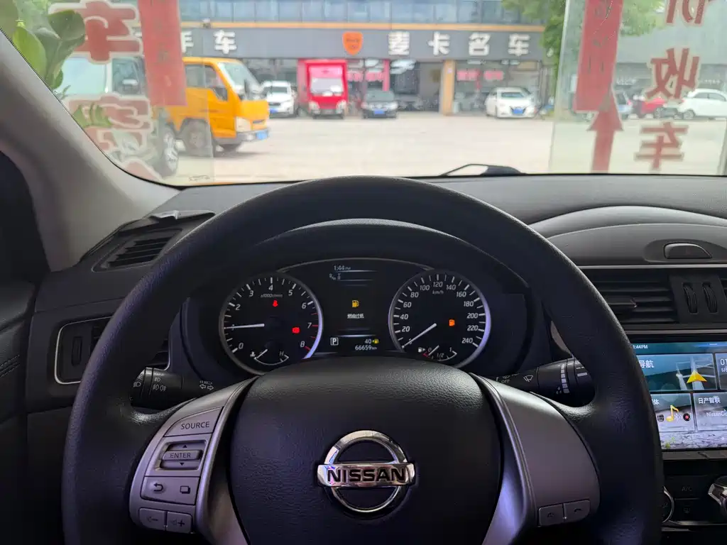 Tiida 2019 1.6L CVT Smart Travel Edition National VI купить на сайте DeffCars