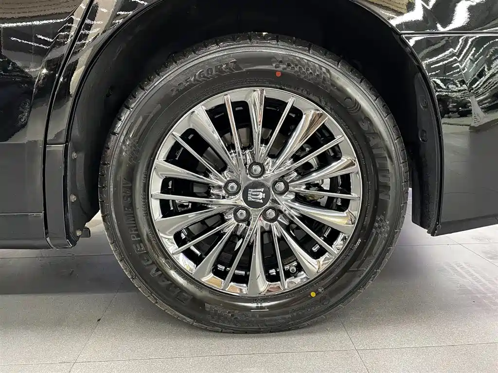 Wilfa 2021 Crown Dual Engine 2.5L HV Premium Edition купить на сайте DeffCars