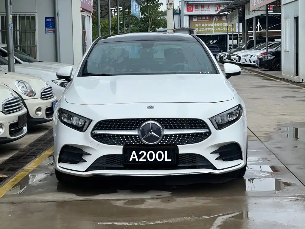 Mercedes-Benz A-Class 2021 A 200 L Sports Sedan Fashionable купить на сайте DeffCars