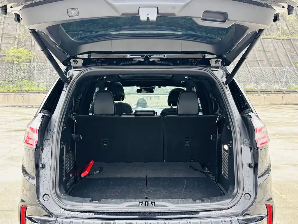 Ruijie 2020 EcoBoost 245 four-wheel drive ST-Line 7-seater купить на сайте DeffCars
