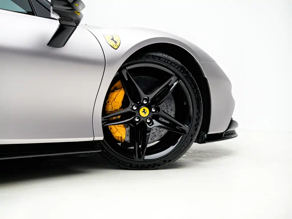SF90 2020 3.9T V8 Stradale купить на сайте DeffCars