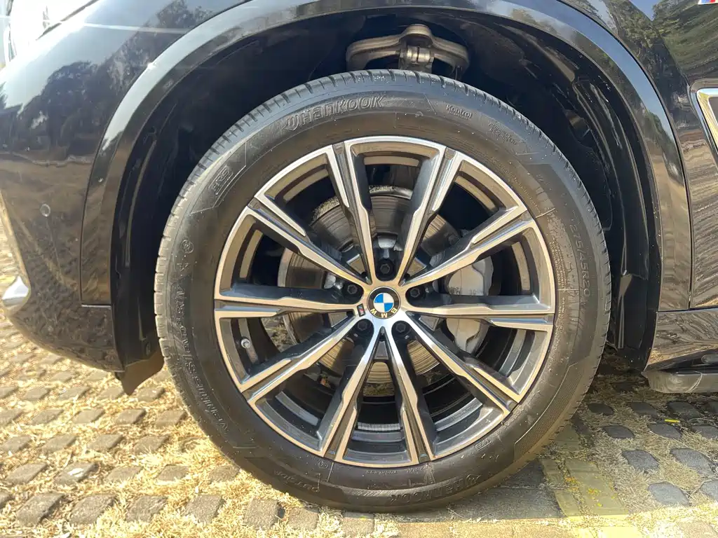 BMW X5 2022 xDrive 30Li Exclusive M Sports Package купить на сайте DeffCars