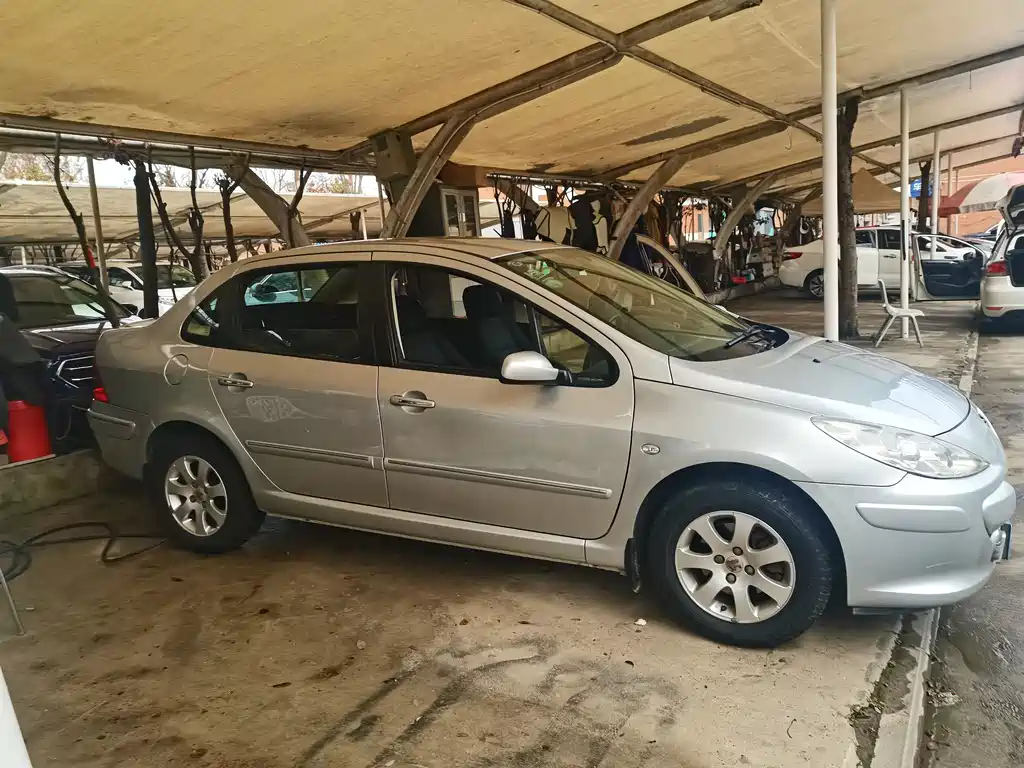 Peugeot 307 2010 hatchback 1.6L automatic comfort version купить на сайте DeffCars