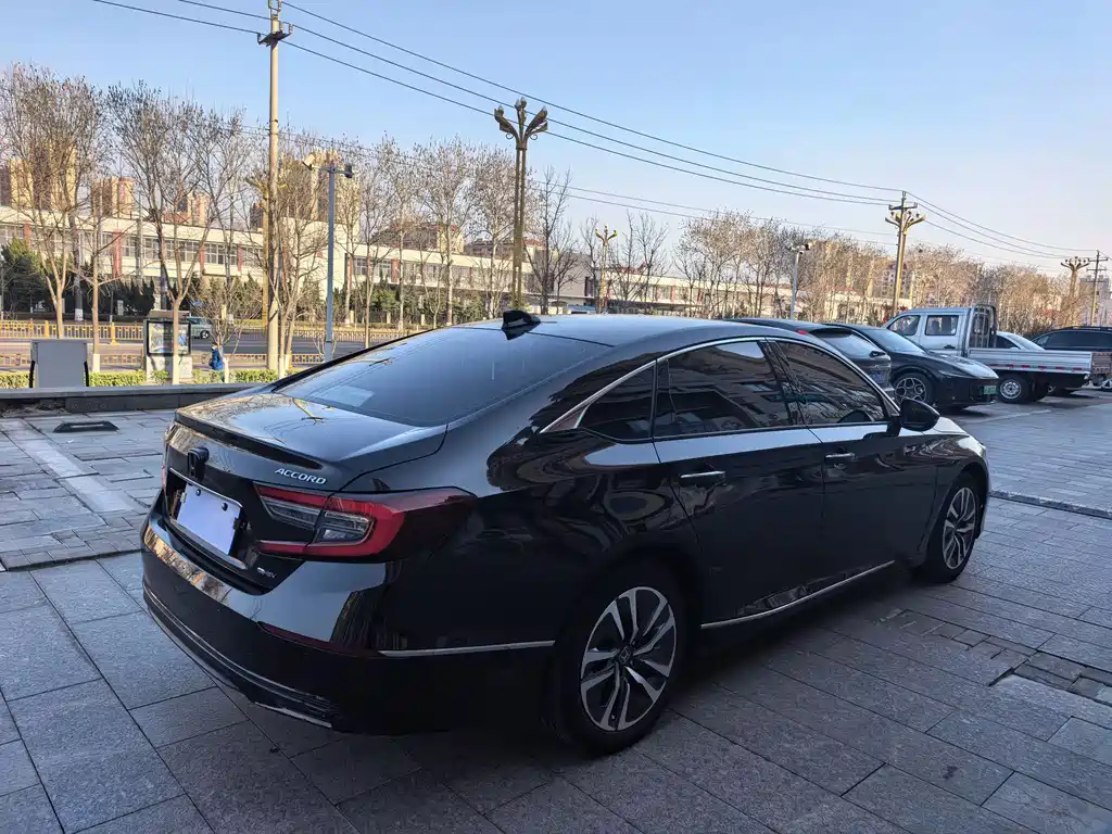 Accord 2022 Sharp Hybrid 2.0L Sharp Collar Edition купить на сайте DeffCars