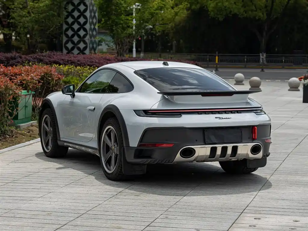 Porsche 911 2023 Dakar 3.0T купить на сайте DeffCars