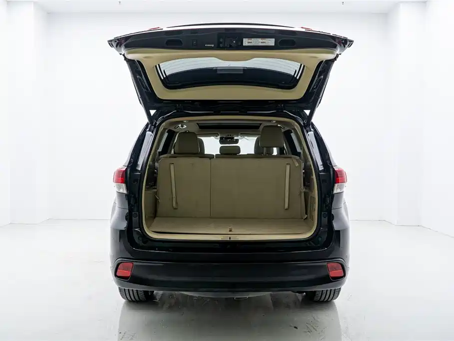 Highlander 2018 2.0T four-wheel drive extreme version, 7 seats, National V купить на сайте DeffCars