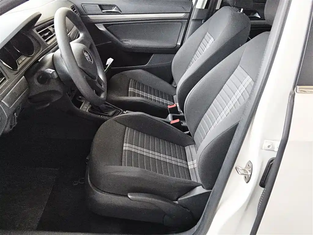 Lavida 2019 Lavida Qihang 1.5L Automatic Fashion Edition National VI купить на сайте DeffCars
