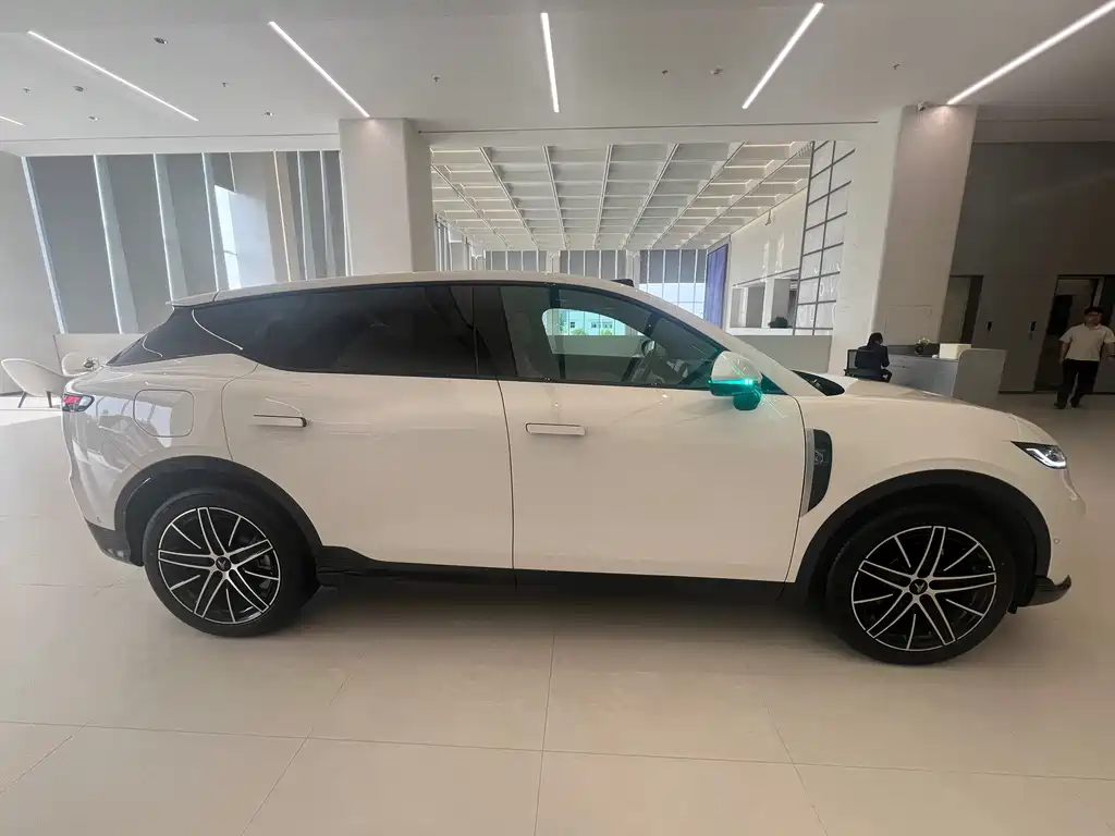 Lantu Zhiyin 2025 four-wheel drive Qiankun version купить на сайте DeffCars