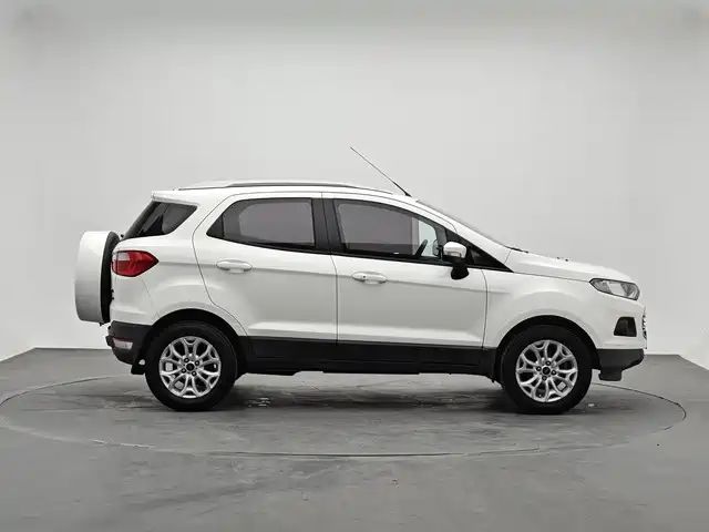 Yibo 2013 1.5L manual premium model купить на сайте DeffCars