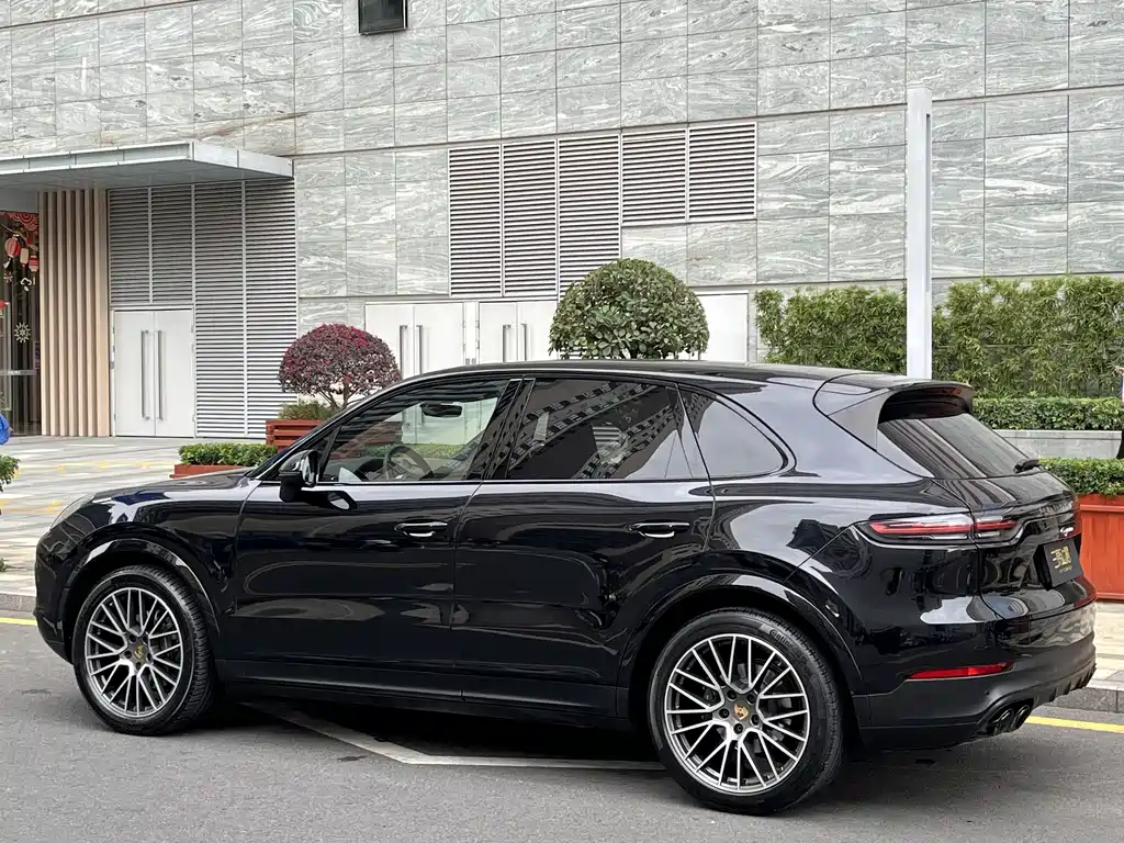 Cayenne 2019 Cayenne 3.0T купить на сайте DeffCars