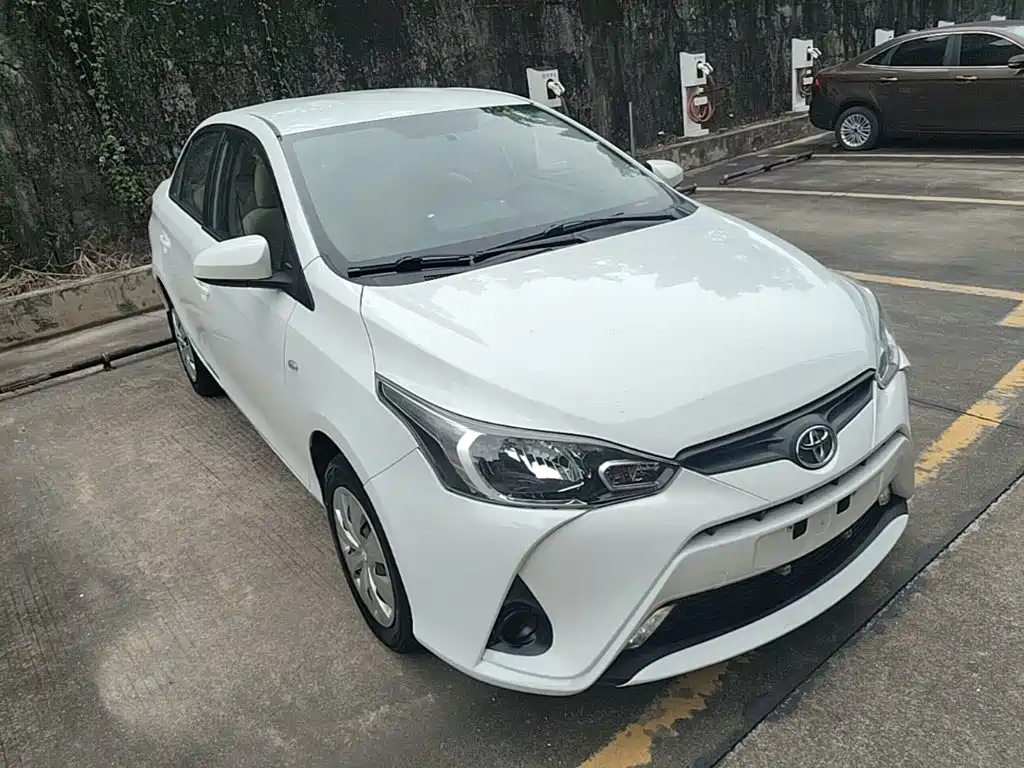 YARiS L Enjoy 2019 1.5E CVT Charming Edition National VI купить на сайте DeffCars