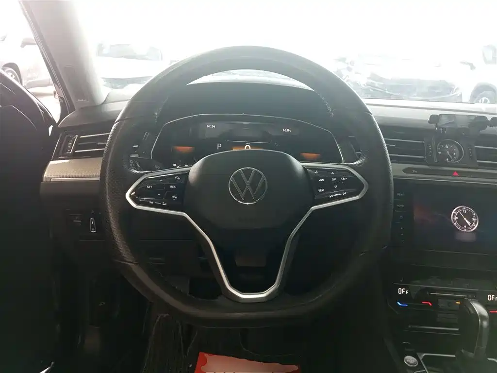 Magotan 2023 2 million commemorative edition 330TSI DSG leading model купить на сайте DeffCars