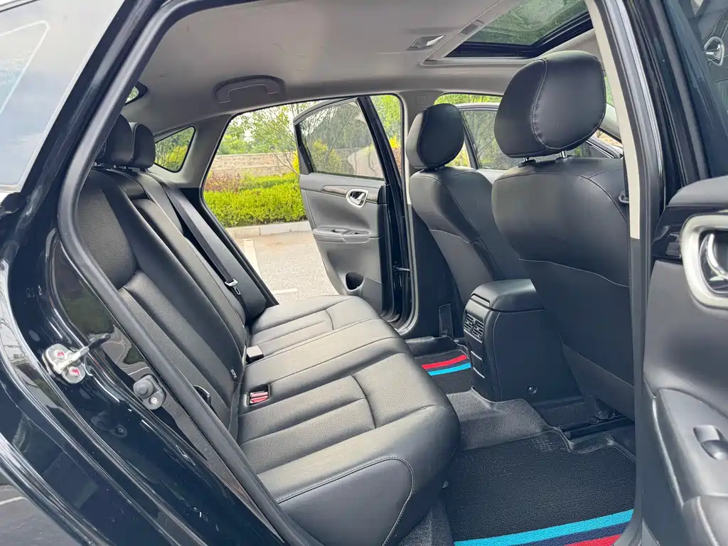 Sylphy 2023款 1.6L CVT黑金版 купить на сайте DeffCars
