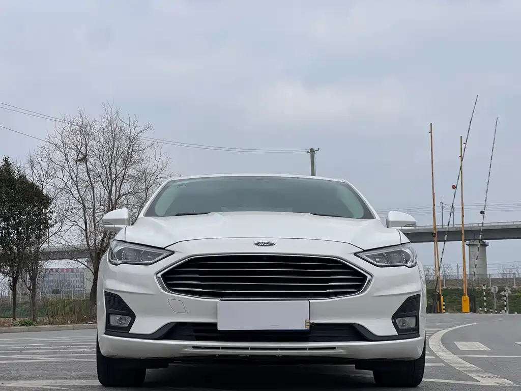 Mondeo 2018 EcoBoost 180 Smart Control Fashion National VI купить на сайте DeffCars