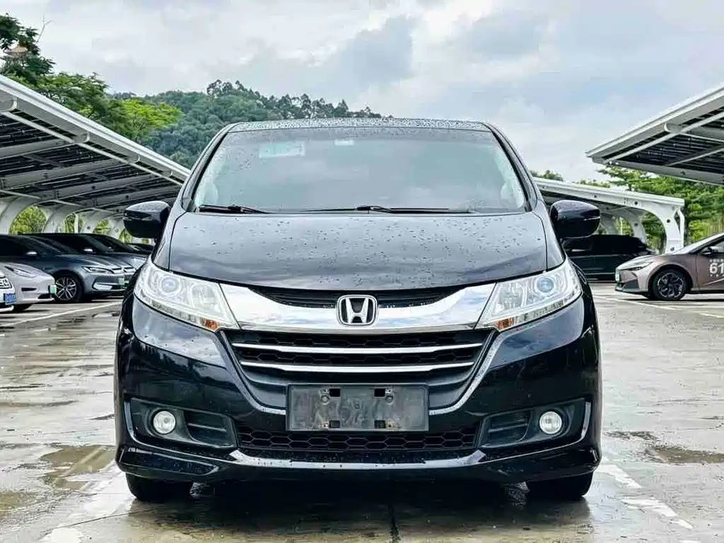 Odyssey 2015 facelift 2.4L comfort version купить на сайте DeffCars