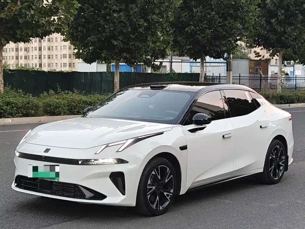 Lynk & Co 07 EM-P 2026 Model 126 Long Battery Life Ultra купить на сайте DeffCars