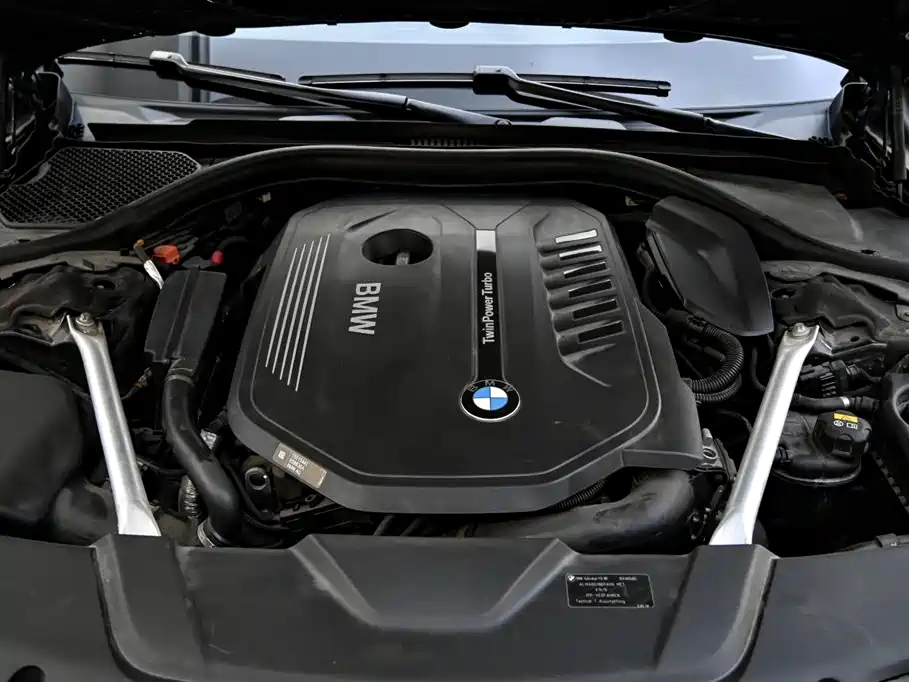 BMW 7 Series 2018 740Li xDrive Exclusive M Sports Package купить на сайте DeffCars