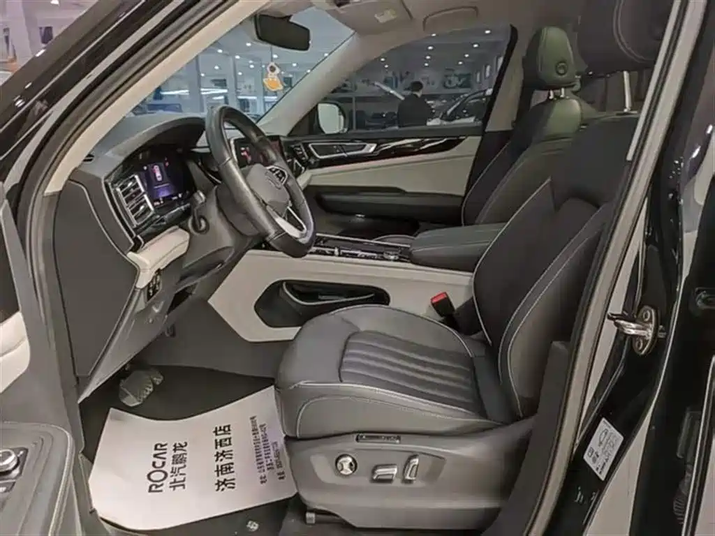 Touron 2022 380TSI four-wheel drive luxury version купить на сайте DeffCars