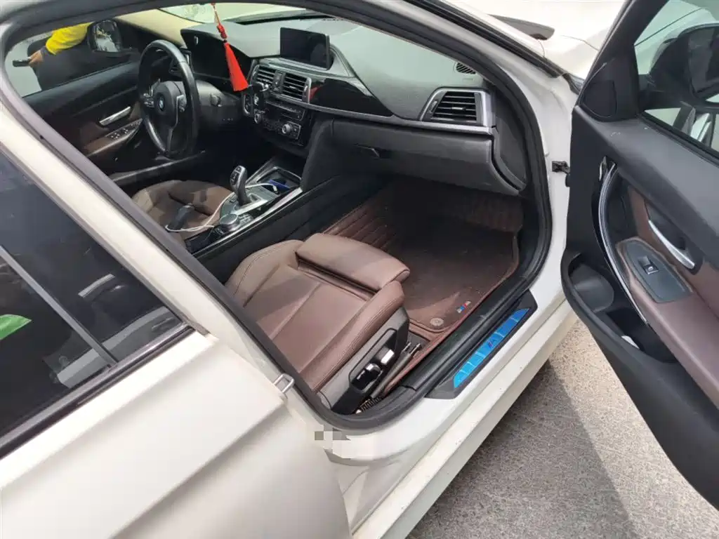 BMW 3 Series 2017 320Li M Sports купить на сайте DeffCars