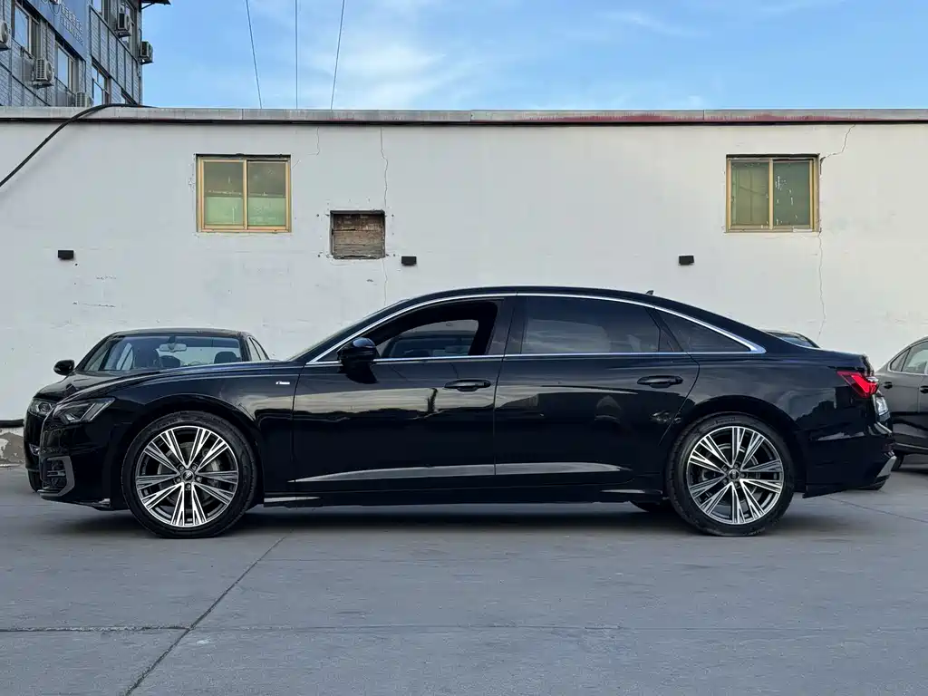Audi A6L 2024 40 TFSI luxury and dynamic model купить на сайте DeffCars