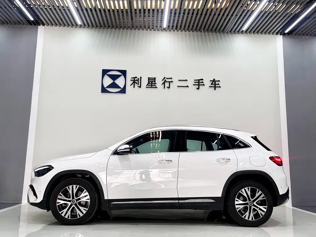 Mercedes-Benz GLA 2024 GLA 220 купить на сайте DeffCars
