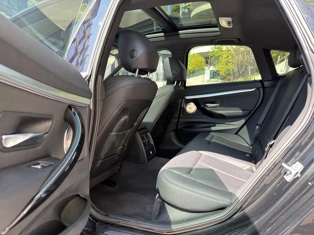 BMW 3 Series GT 2020 320i M Sports Package купить на сайте DeffCars