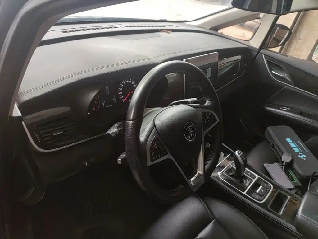 Song max 2019 1.5T Automatic Smart Union Ruiyi Skylight 7 Seater Country VI купить на сайте DeffCars