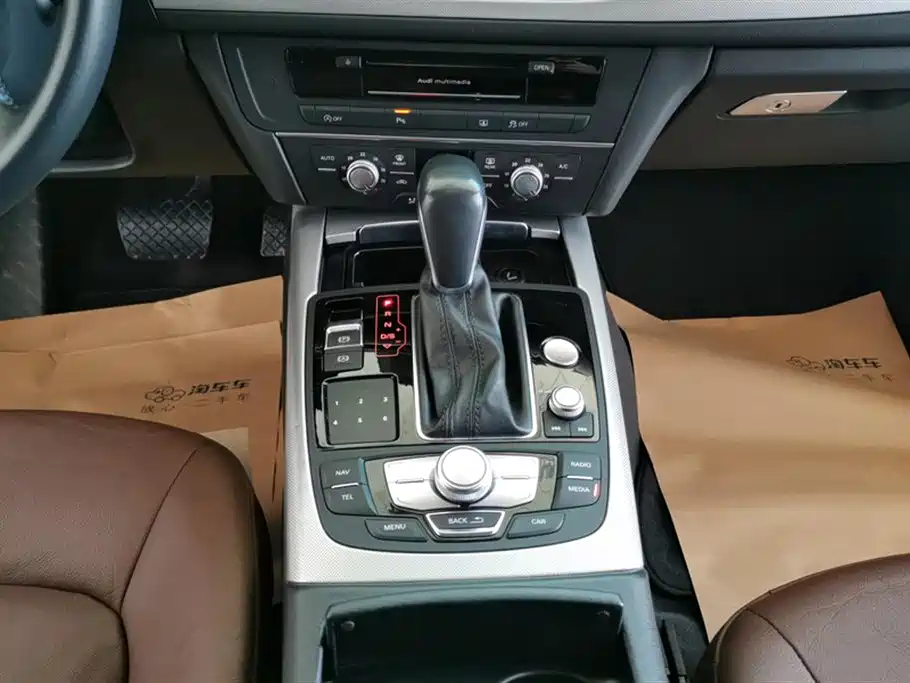 Audi A6L 2018 30th Anniversary Model 35 TFSI Fashion Model купить на сайте DeffCars