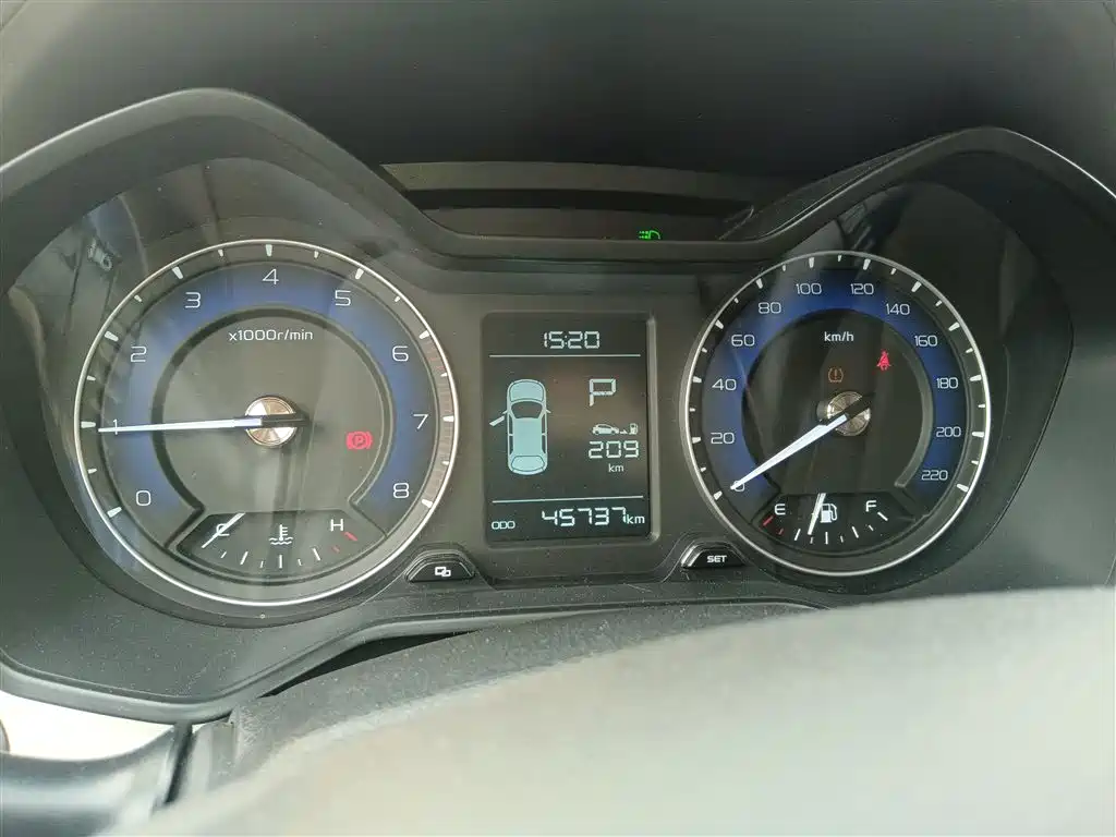 Vision X3 2020 1.5L CVT premium model купить на сайте DeffCars