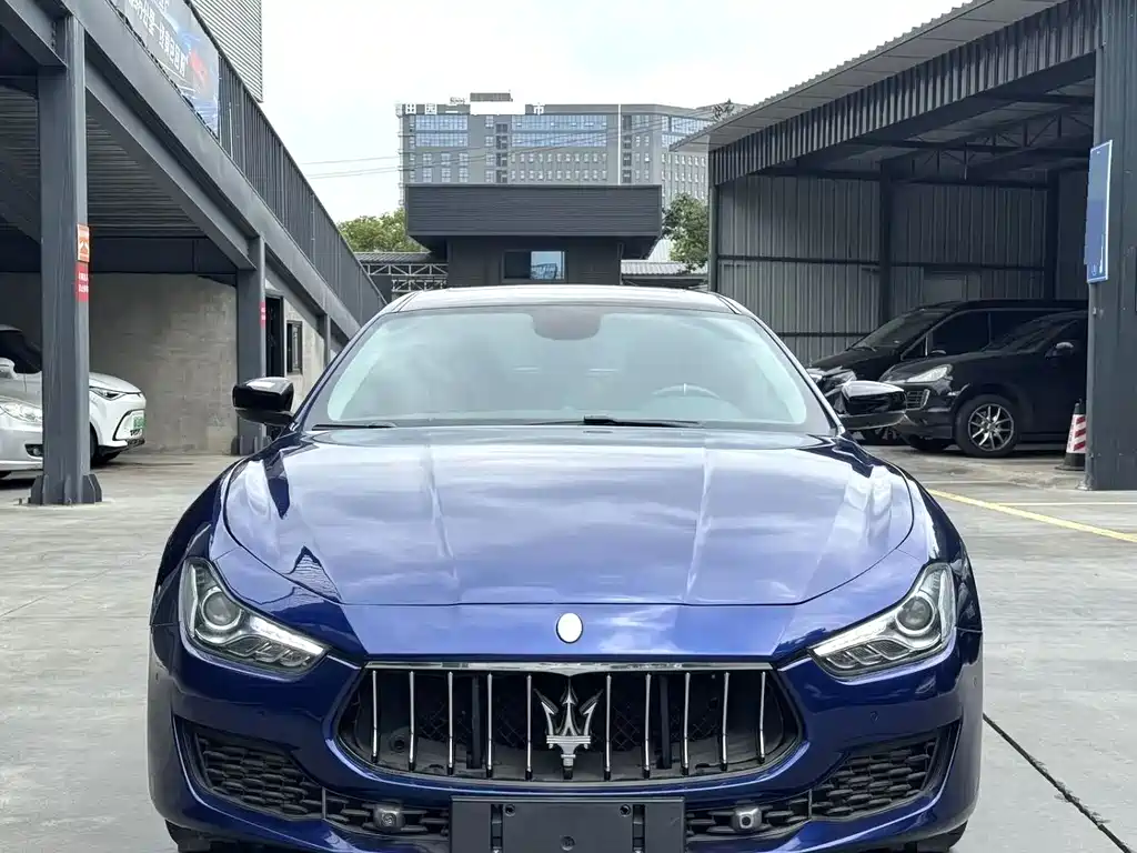 Ghibli 2017 3.0T Standard Edition купить на сайте DeffCars
